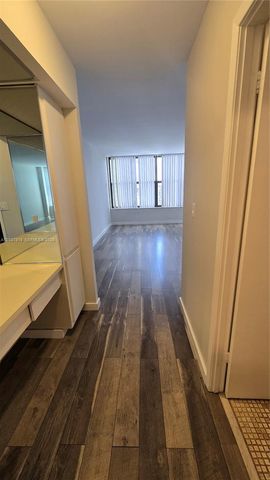 2500 Parkview Dr 2317, Hallandale Beach, FL 33009