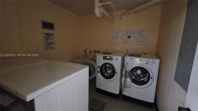 2500 Parkview Dr 2317, Hallandale Beach, FL 33009