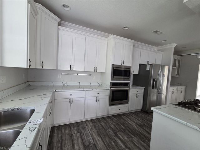 1405 Old Buckroe RD, Hampton, VA 23663