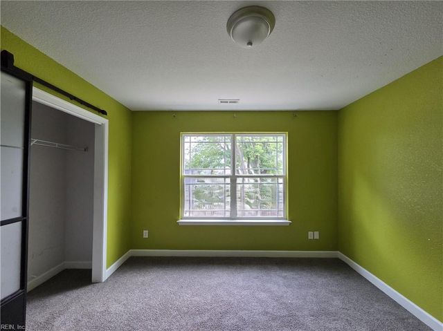 1405 Old Buckroe RD, Hampton, VA 23663