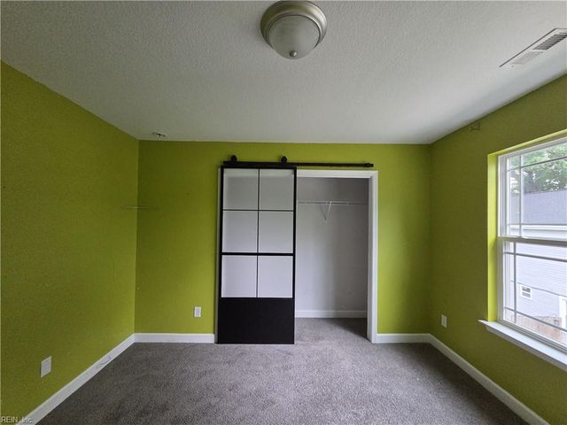 1405 Old Buckroe RD, Hampton, VA 23663