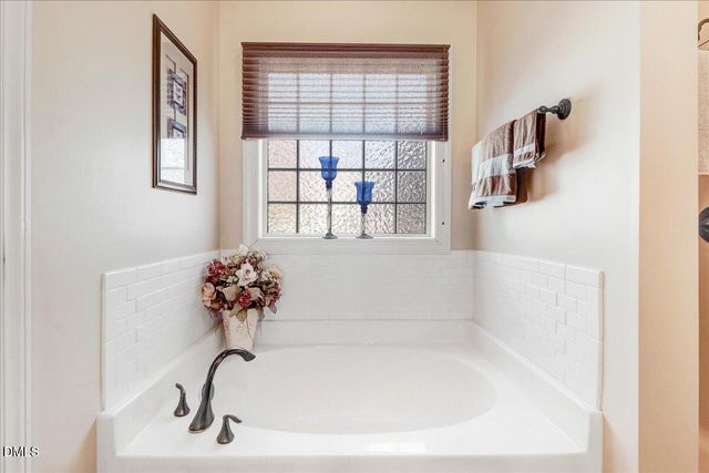 87 Anderby Drive, Clayton, NC 27527