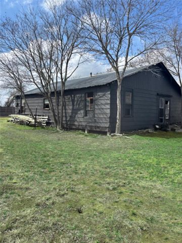 368 Lytton LN, Dale, TX 78616