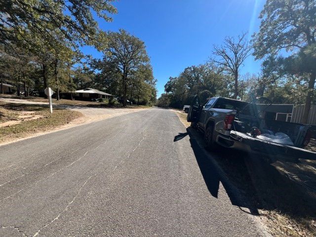 100 Post Oak, Hilltop Lakes, TX 77871