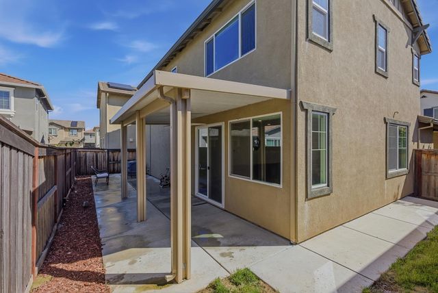 925 Lincolnshire Cir, Lincoln, CA 95648