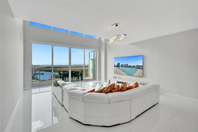 400 Sunny Isles Boulevard 2005, Sunny Isles Beach, FL 33160