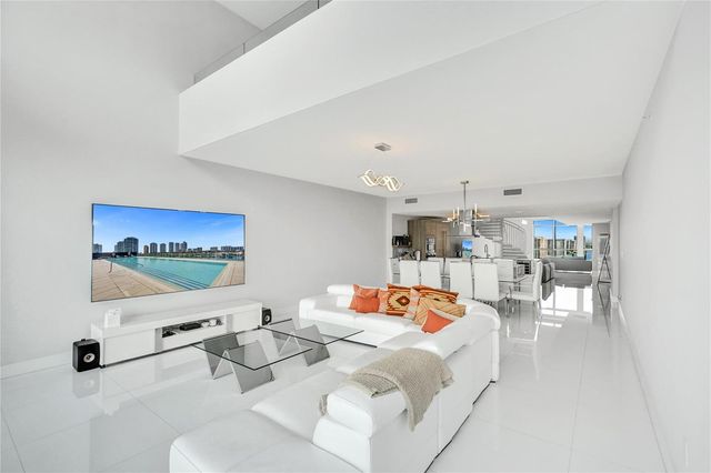 400 Sunny Isles Boulevard 2005, Sunny Isles Beach, FL 33160