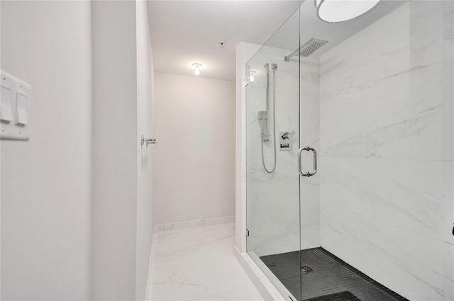 400 Sunny Isles Boulevard 2005, Sunny Isles Beach, FL 33160