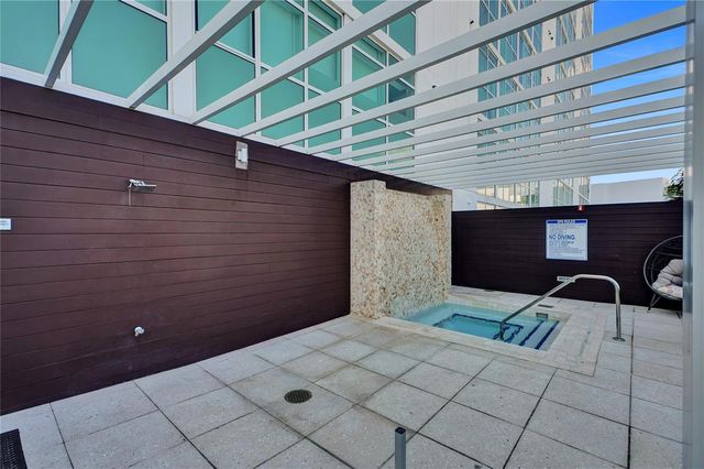 400 Sunny Isles Boulevard 2005, Sunny Isles Beach, FL 33160