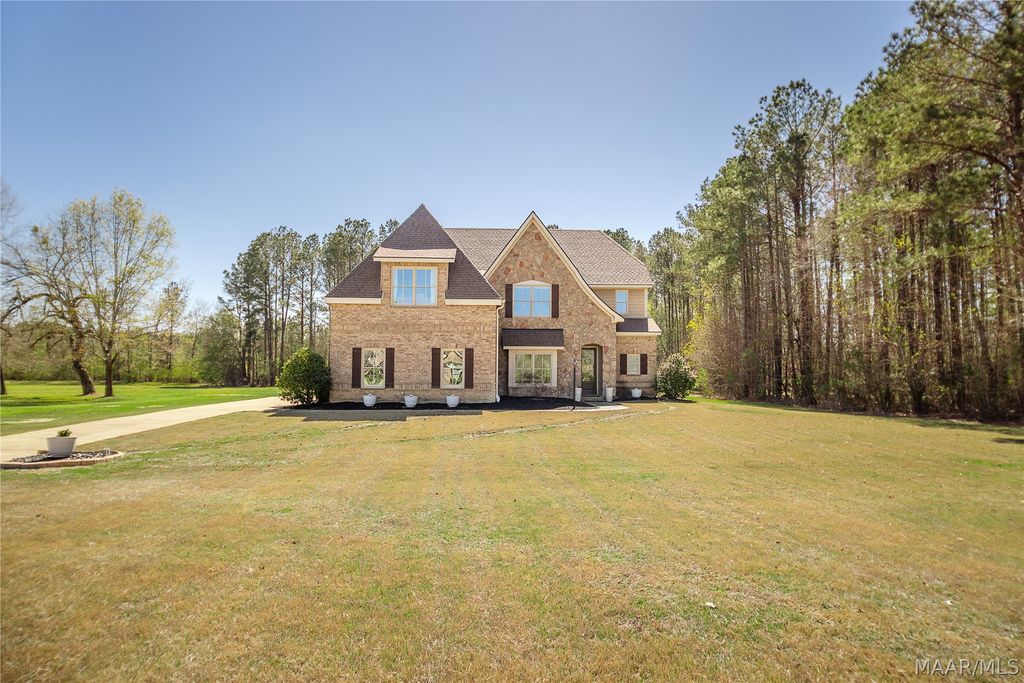 9426 Manor Way, Pike Road, AL 36064