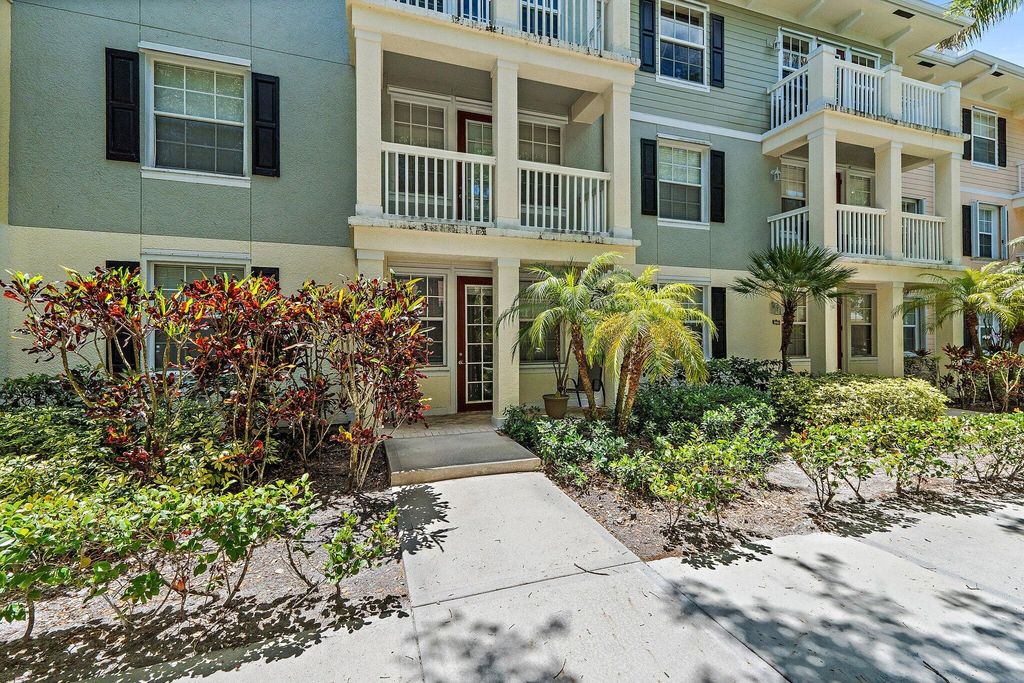 275 Murcia Drive 104, Jupiter, FL 33458
