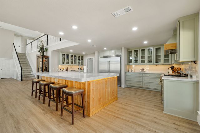 12240 Wellington Road, Ponder, TX 76259