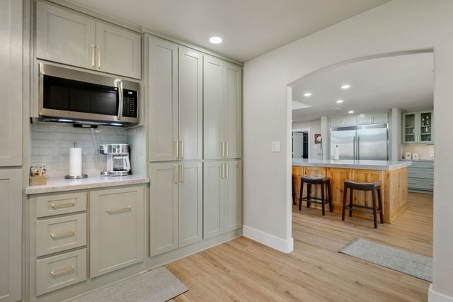 12240 Wellington Road, Ponder, TX 76259