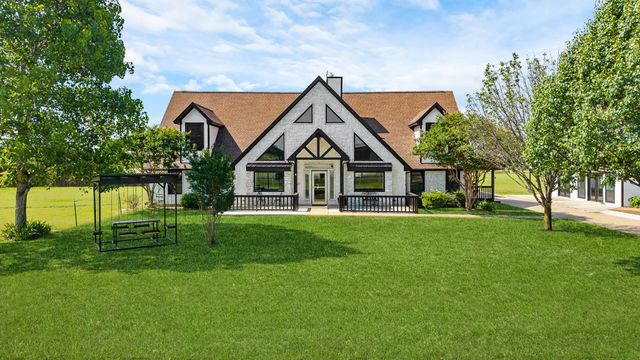 12240 Wellington Road, Ponder, TX 76259