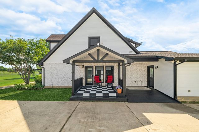12240 Wellington Road, Ponder, TX 76259