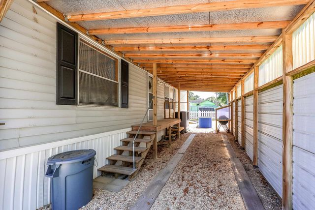 555 Woodland Dr., Murrells Inlet, SC 29576