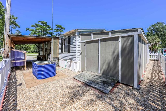 555 Woodland Dr., Murrells Inlet, SC 29576