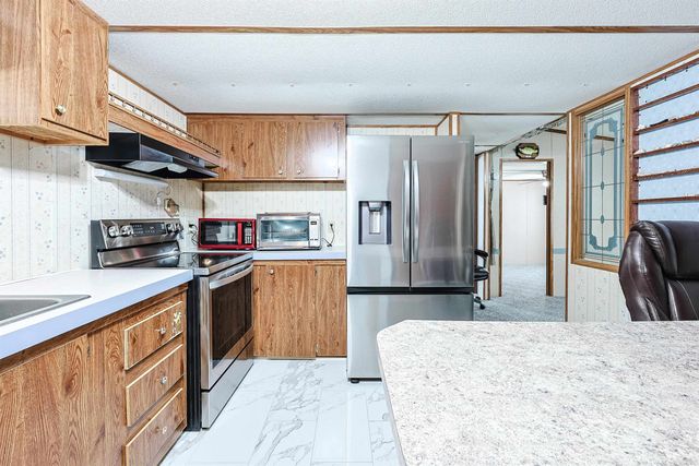 555 Woodland Dr., Murrells Inlet, SC 29576