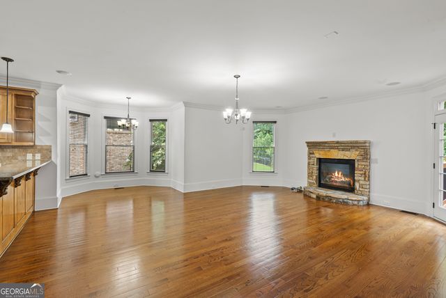 2452 Walkers Glen Lane, Buford, GA 30519