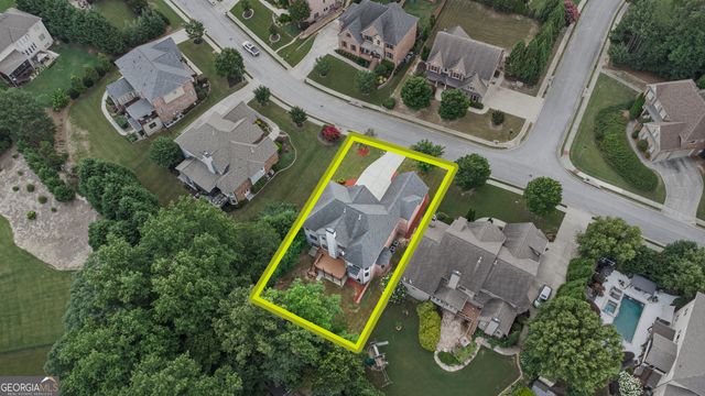 2452 Walkers Glen Lane, Buford, GA 30519