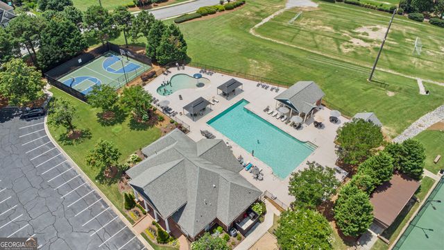 2452 Walkers Glen Lane, Buford, GA 30519