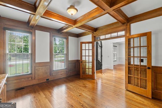 2452 Walkers Glen Lane, Buford, GA 30519