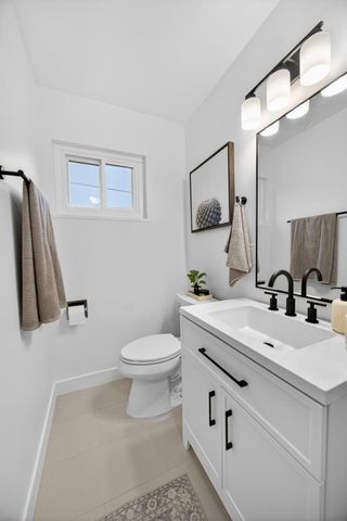 8888 Tahiti Ct, Orangevale, CA 95662