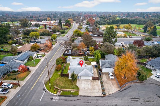 8888 Tahiti Ct, Orangevale, CA 95662