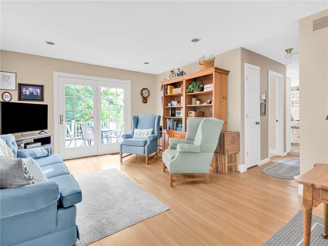 5605 Flat River Road, Coventry, RI 02827