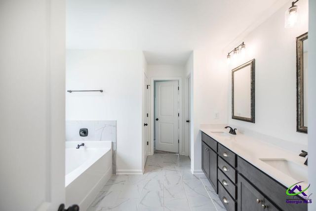 212 Meadows Lane # 225, Bonaire, GA 31005