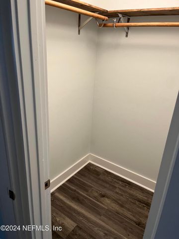 3596 CYPRESS Street, Jacksonville, FL 32205