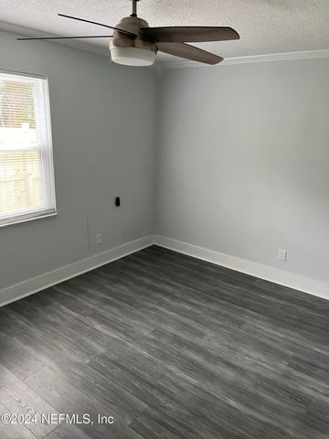 3596 CYPRESS Street, Jacksonville, FL 32205