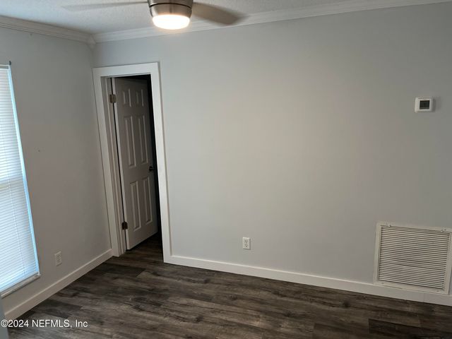 3596 CYPRESS Street, Jacksonville, FL 32205