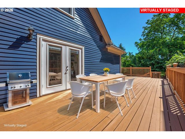 8234 Sw CAPITOL Hwy, Portland, OR 97219