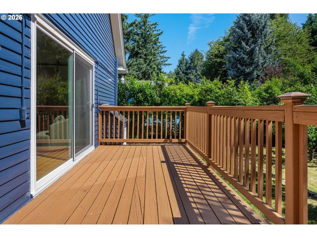 8234 Sw CAPITOL Hwy, Portland, OR 97219