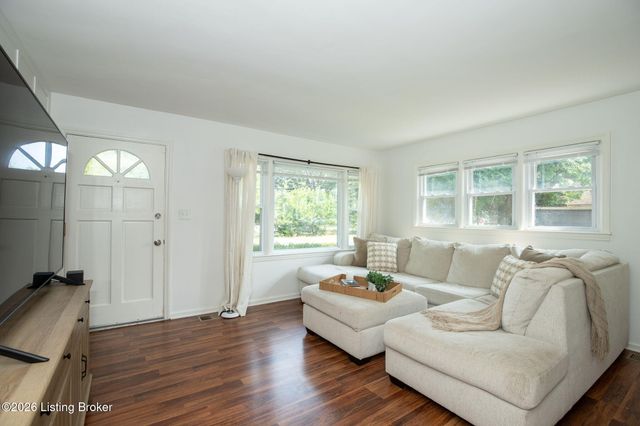 4226 Brookhaven Ave, Louisville, KY 40220