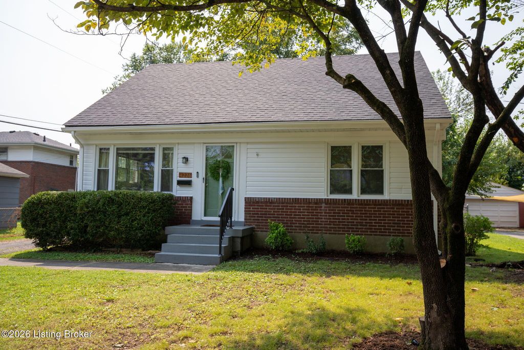 4226 Brookhaven Ave, Louisville, KY 40220