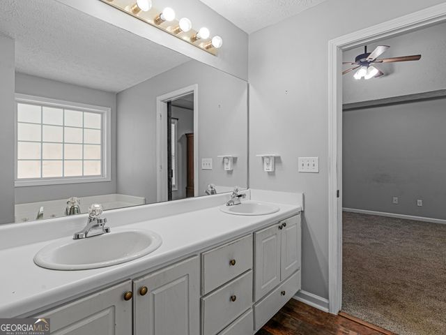 148 Leguin Forest Drive, Locust Grove, GA 30248