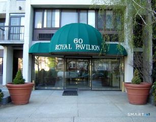 60 Strawberry Hill Avenue 305, Stamford, CT 06902