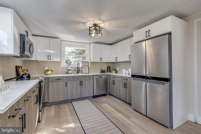 63 BRANCH ST, Medford, NJ 08055