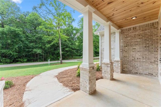 439 Oak Ridge Drive, Maysville, GA 30558