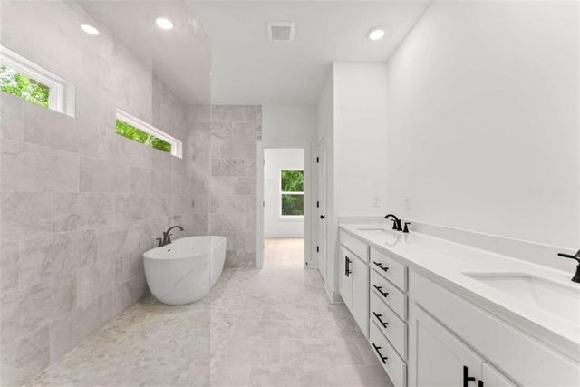 439 Oak Ridge Drive, Maysville, GA 30558