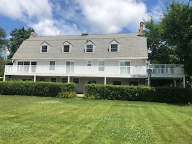 14935 W Old School Road, Mettawa, IL 60048
