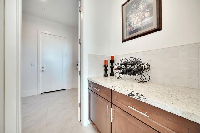 222 Quail Creek Ln, Copperopolis, CA 95228