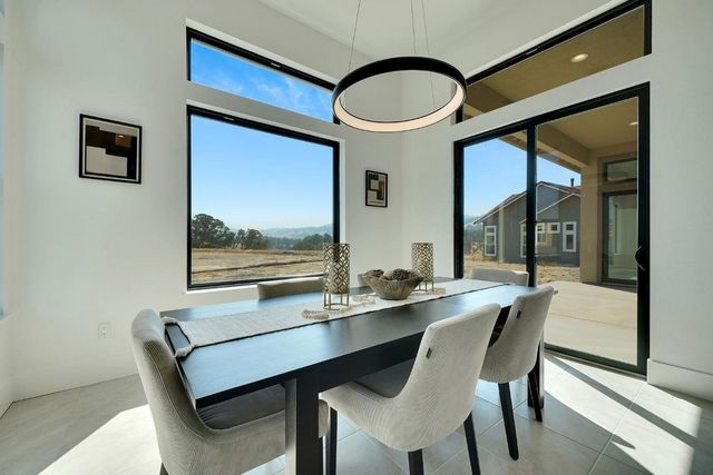 222 Quail Creek Ln, Copperopolis, CA 95228