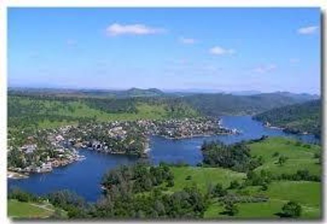 222 Quail Creek Ln, Copperopolis, CA 95228