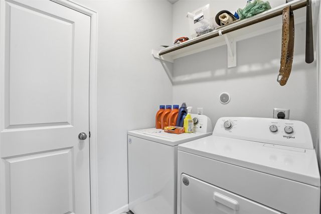 814 Brookside Drive, Dayton, TX 77535