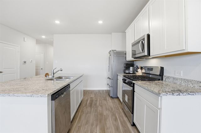 814 Brookside Drive, Dayton, TX 77535