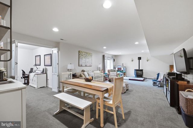 609 MONTICELLO DR, Stafford, VA 22556