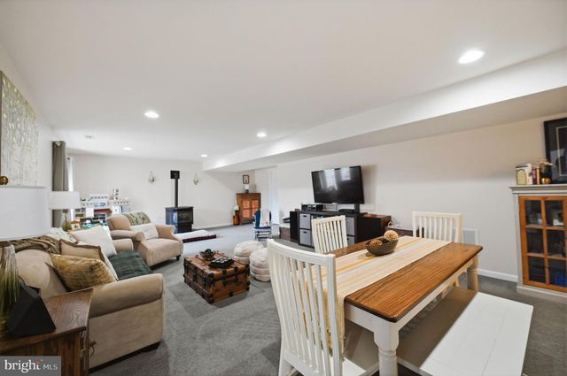 609 MONTICELLO DR, Stafford, VA 22556